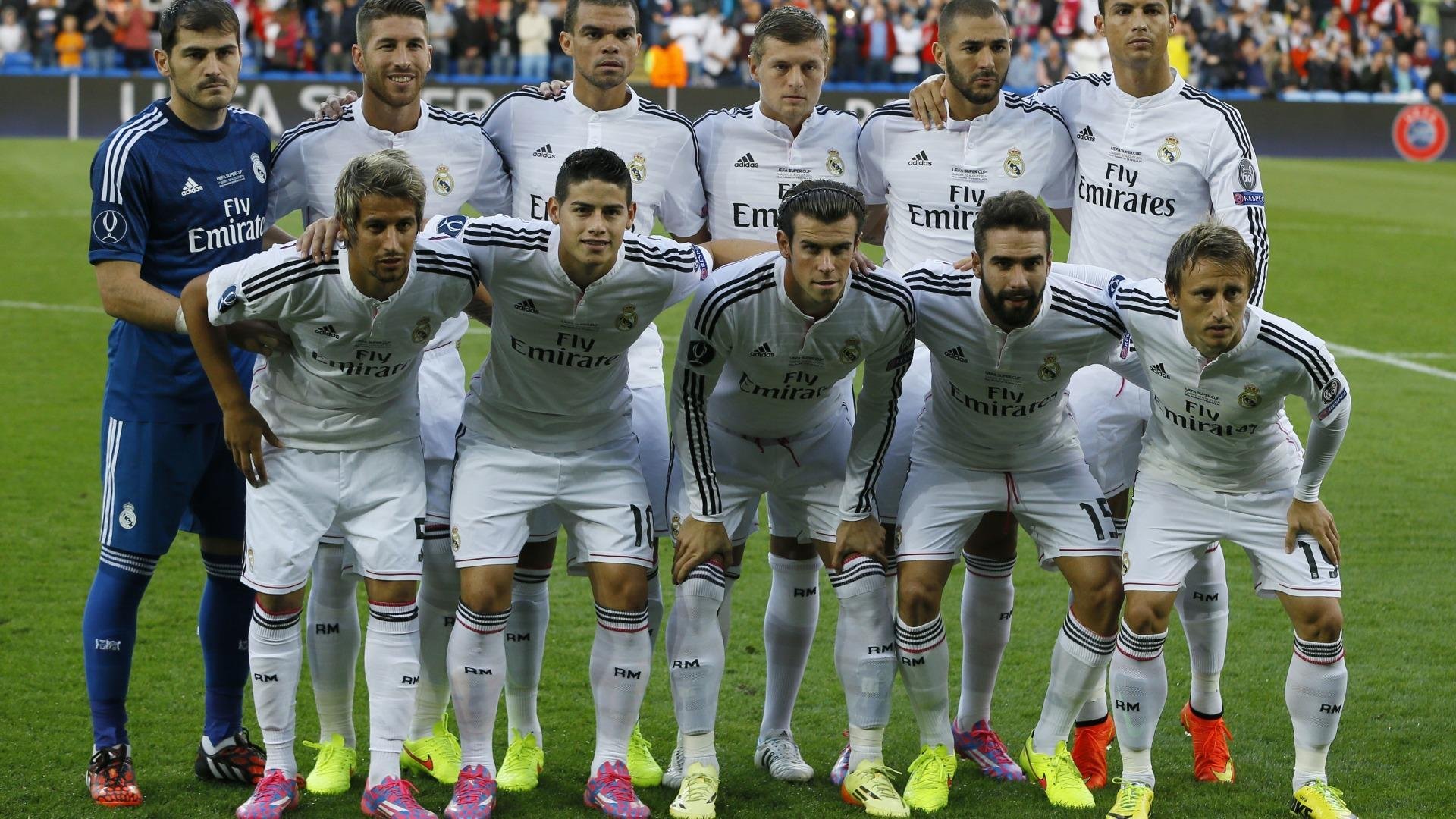 比赛临近主教练保持低调强调细节决定成败不容松懈，教练提前进入比赛台